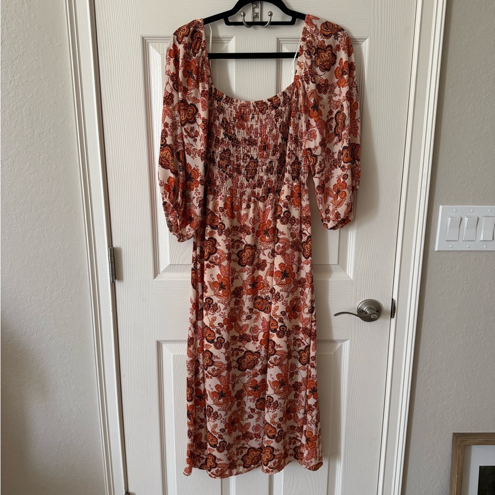 Sienna Sky midi butterfly dress - M